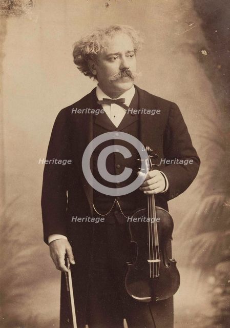Portrait of the violinist and composer Pablo de Sarasate (1844-1908), c. 1895. Creator: Photo studio Elliott & Fry, London  .