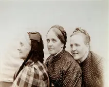 Portrait of three women, Russia, 1890s