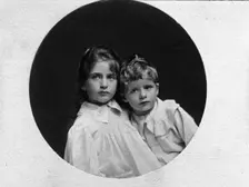 Portrait of two unknown children, c1900s. Creator: Robert Augustus Henry L'Estrange
