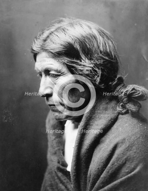 Pose-a yew, 1905. Creator: Edward Sheriff Curtis.