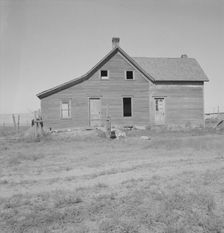 Possibly: Close-up view of abandoned dry land farmhouse in Columbia..., Washington, 1939. Creator: Dorothea Lange