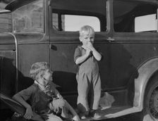 Possibly: Bean pickers children came from Kansas..., near West Stayton, Marion County, Oregon, 1939 Creator: Dorothea Lange