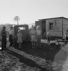 Possibly: Bean pickers children in camp at end..., near West Stayton, Marion County, Oregon, 1939. Creator: Dorothea Lange