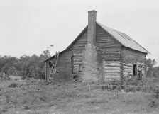Possibly: Negro sharecropper house, Person County, North Carolina, 1939. Creator: Dorothea Lange