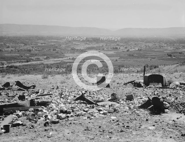 Possibly: The valley below seen from advertised "lookout point", Yakima Valley, Washington, 1939. Creator: Dorothea Lange.