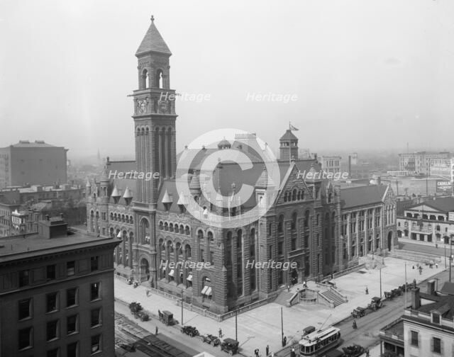 Post office, Detroit, Mich., between 1910 and 1920. Creator: Unknown.
