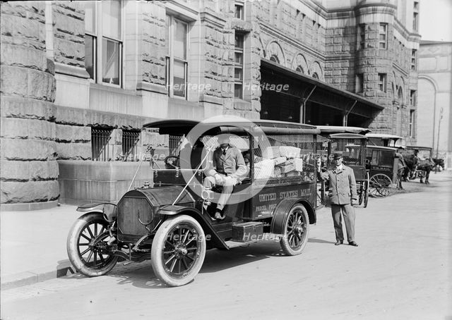 Post Office Department - Parcel Post, 1914. Creator: Harris & Ewing.