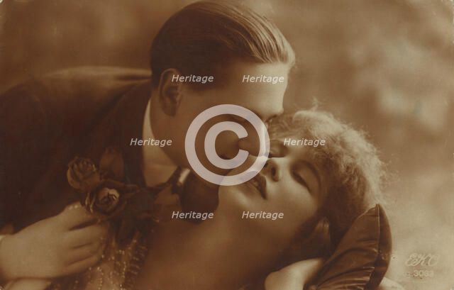 Postcard of romantic vintage couple, in sepia. Artist: Unknown
