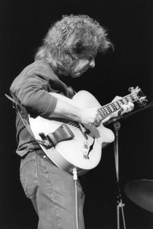 Pat Metheny, Cambridge Corn Exchange, Cambridgeshire, 2000. Creator: Brian Foskett