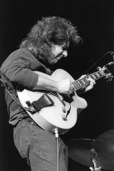 Pat Metheny, Cambridge Corn Exchange, Cambridgeshire, 2000. Creator: Brian Foskett