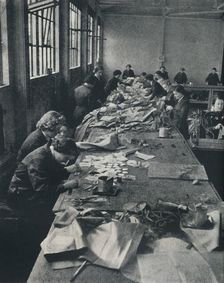 Patching balloons 1941. Artist: Cecil Beaton