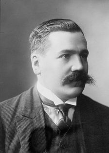 Pataud, collection Henri Manuel, 1910. Creator: Bain News Service