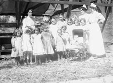Patients & nurses "Sea Breeze Jr.", between c1910 and c1915. Creator: Bain News Service