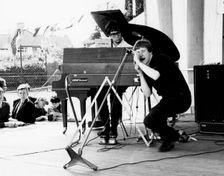 Paul Jones and Manfred Mann, West Wickham, Bromley, London, 1964. Creator: Brian Foskett