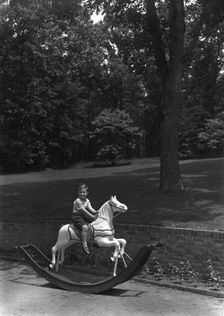 Paul Mellon, residence in Upperville, Virginia, 1947. Creator: Gottscho-Schleisner, Inc