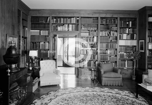 Paul Mellon, residence in Upperville, Virginia, 1947. Creator: Gottscho-Schleisner, Inc.