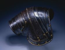 Pauldron for Right shoulder, c. 1560-1570. Creator: Unknown