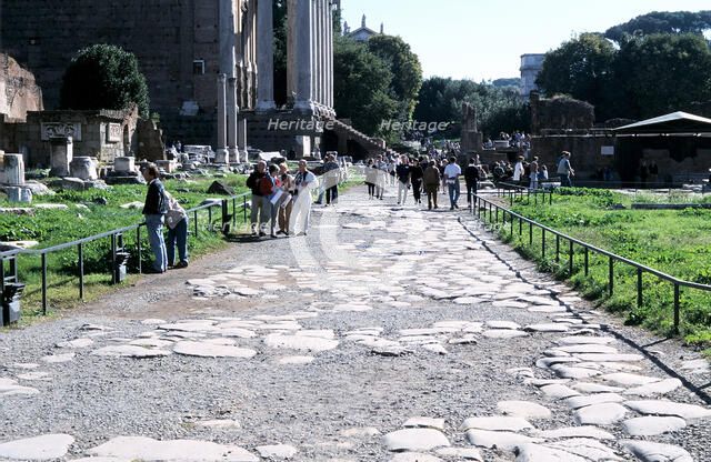 Paved Roman street. Artist: Unknown