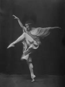 Pavlova, Anna, Madame, 1915 Nov. 8. Creator: Arnold Genthe