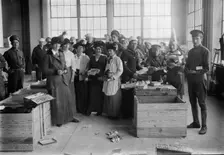 Packing for Christmas Ship, 1914. Creator: Bain News Service