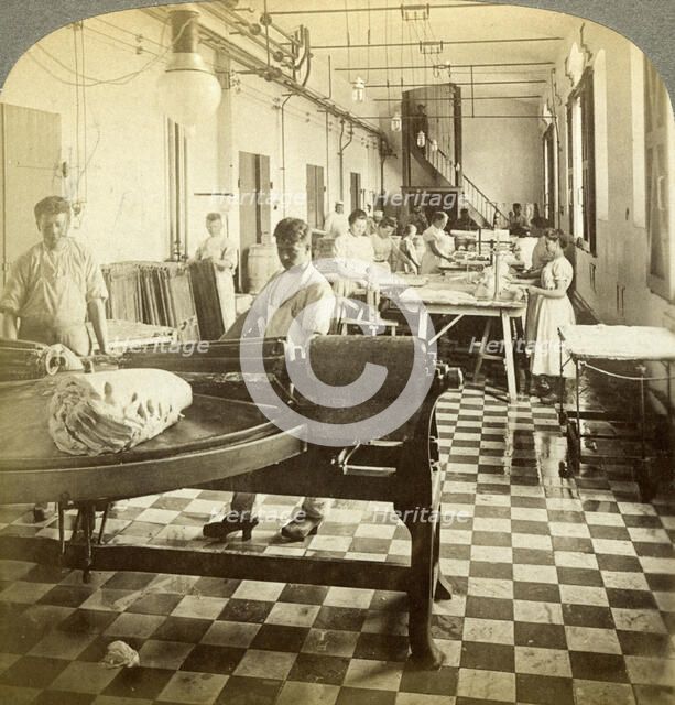 Packing prize butter for the European markets, Hasley, Denmark.Artist: Underwood & Underwood