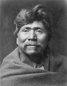Pachilawa-Walapai chief, c1907. Creator: Edward Sheriff Curtis