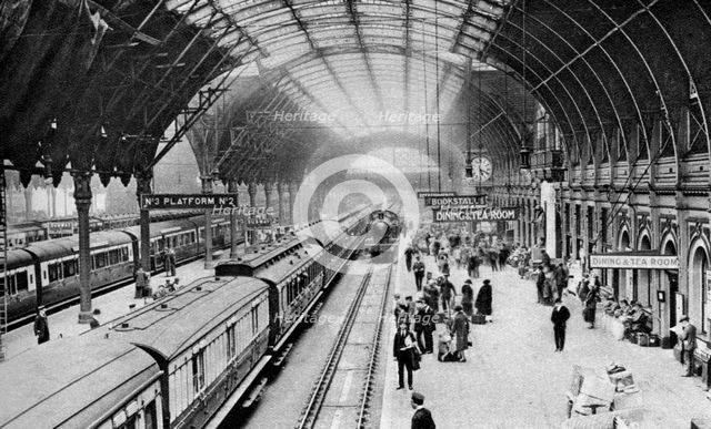 Paddington Station, London, 1926-1927.Artist: McLeish