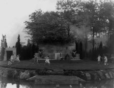 Pageant - Long Island, (1915?). Creator: Frances Benjamin Johnston