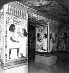 Painted tomb chamber hewn in the rock of the cliffs at Thebes, Egypt, 1905.Artist: Underwood & Underwood