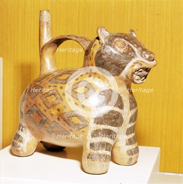 Painted pottery Bridge and Spout vessel in the form of a Jaguar, Tiahuanaco, Peru, 100-600. Artist: Unknown.