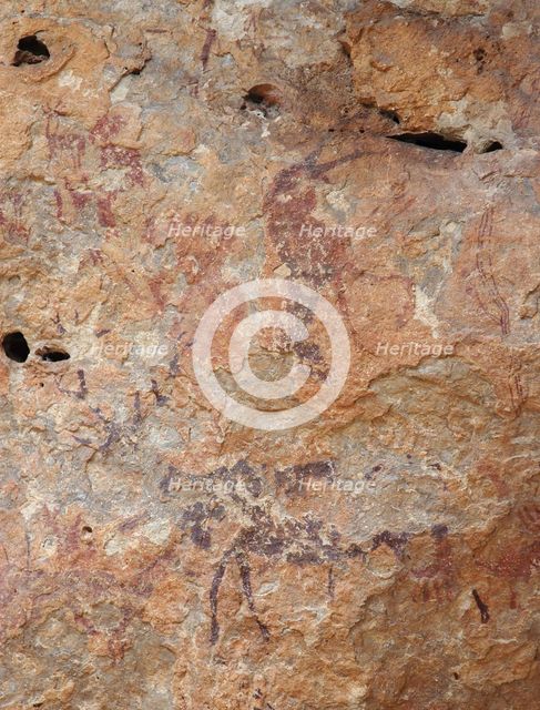 Painting in the Cuevas de la Araña, Between 10000 und 6000 BC.