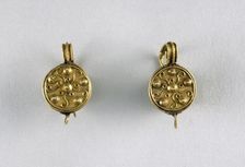 Pair of hemispherical gold earrings, Byzantine, c4th-7th century