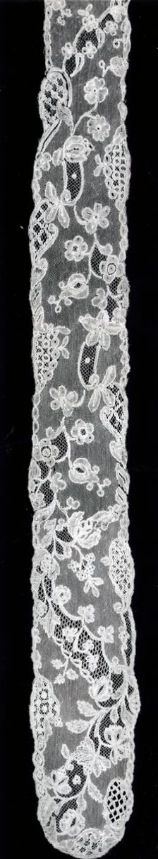 Pair of Lappets (Joined), Mechlin, 1760/65. Creator: Unknown