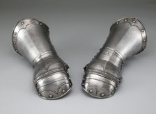 Pair of Mitten Gauntlets, Brunswick, c. 1570. Creator: Unknown