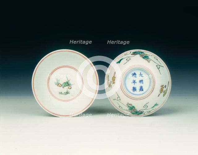 Pair of polychrome bowls with squirrels and vine, Qing dynasty, China, mid 17th century. Artist: Unknown