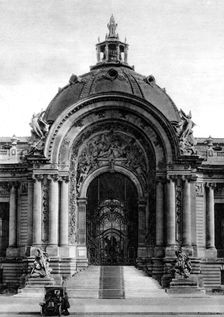Palace of Arts of the City of Paris 1931. Artist: Ernest Flammarion