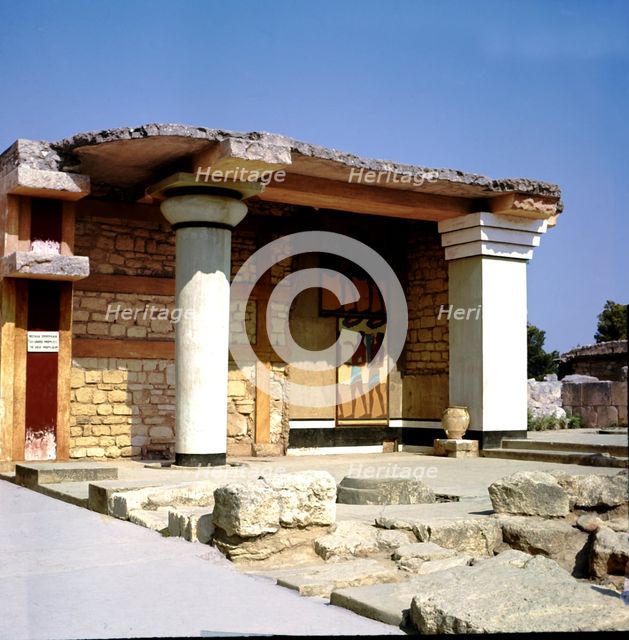 Palace of Knossos. Processions Corridor.