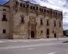 Palace of the Dukes of the Infantado, by Juan Guas in 1480