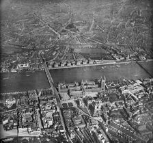 Palace of Westminster, London, 1909