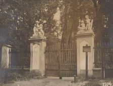 Palace and Park Complex - park gate, Czartoryski, Pulawy , 1919. Creator: Juliusz Klos