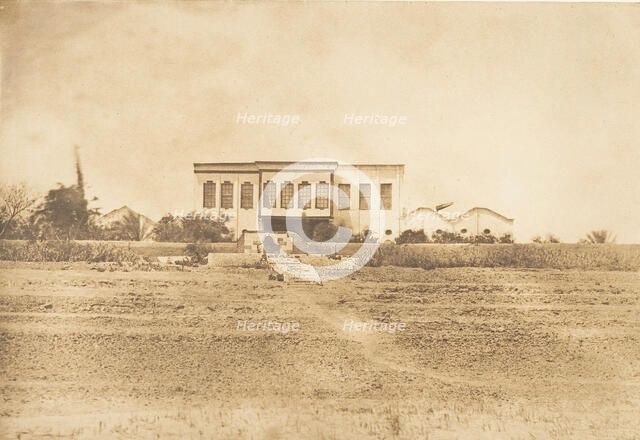 Palais de Mehemet-Ali, à Esné, 1849-50. Creator: Maxime du Camp.