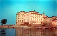Palazzo Borromeo, Isola Bella, Lago Maggiore, Italy, c1955. Creator: Arthur Charles Kirby Ware