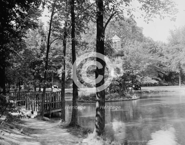 Palmer Park, Detroit, Mich., c.between 1910 and 1920. Creator: Unknown.