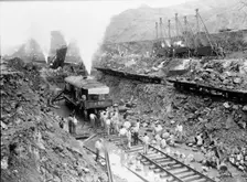 Panama Canal, 1913. Creator: Harris & Ewing