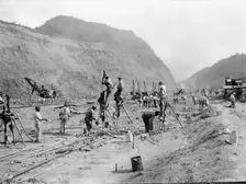 Panama Canal, 1913. Creator: Harris & Ewing