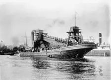 Panama Canal, 1913. Creator: Harris & Ewing