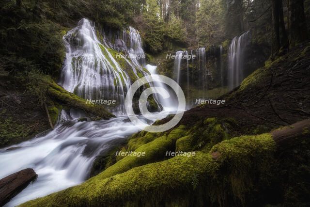 Panther Creek Falls. Creator: Joshua Johnston.