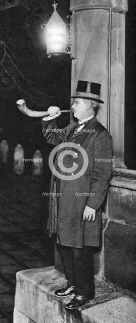 Panyer-man blowing a silver mounted ox-horn, Middle Temple Hall, London, 1926-1927. Artist: Unknown