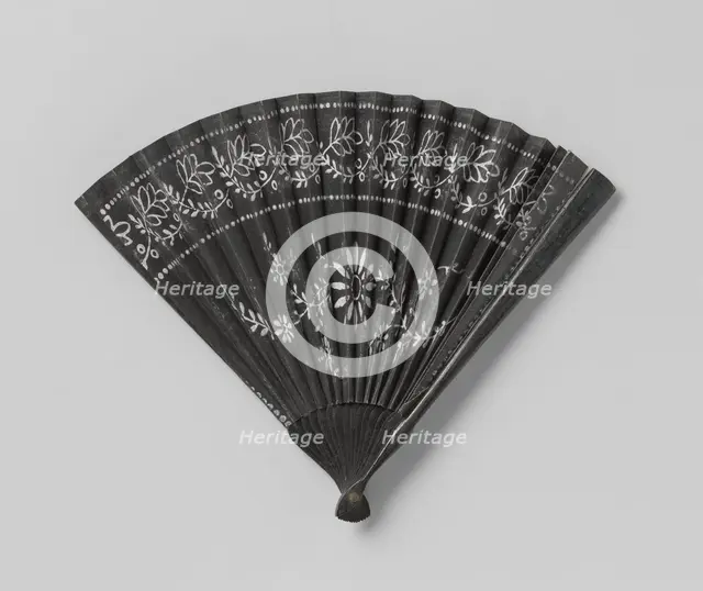 Paper mourning fan with white floral motif..., c.1850-c.1899.  Creator: Anon.