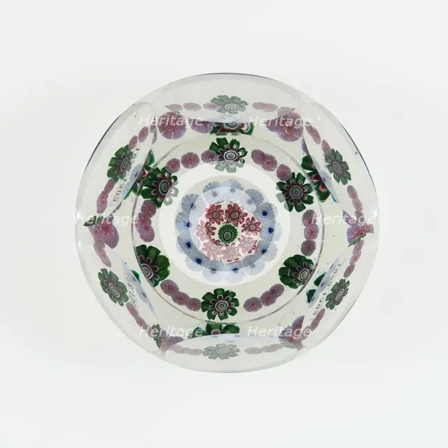 Paperweight, Clichy, 19th century. Creator: Clichy Glassworks.